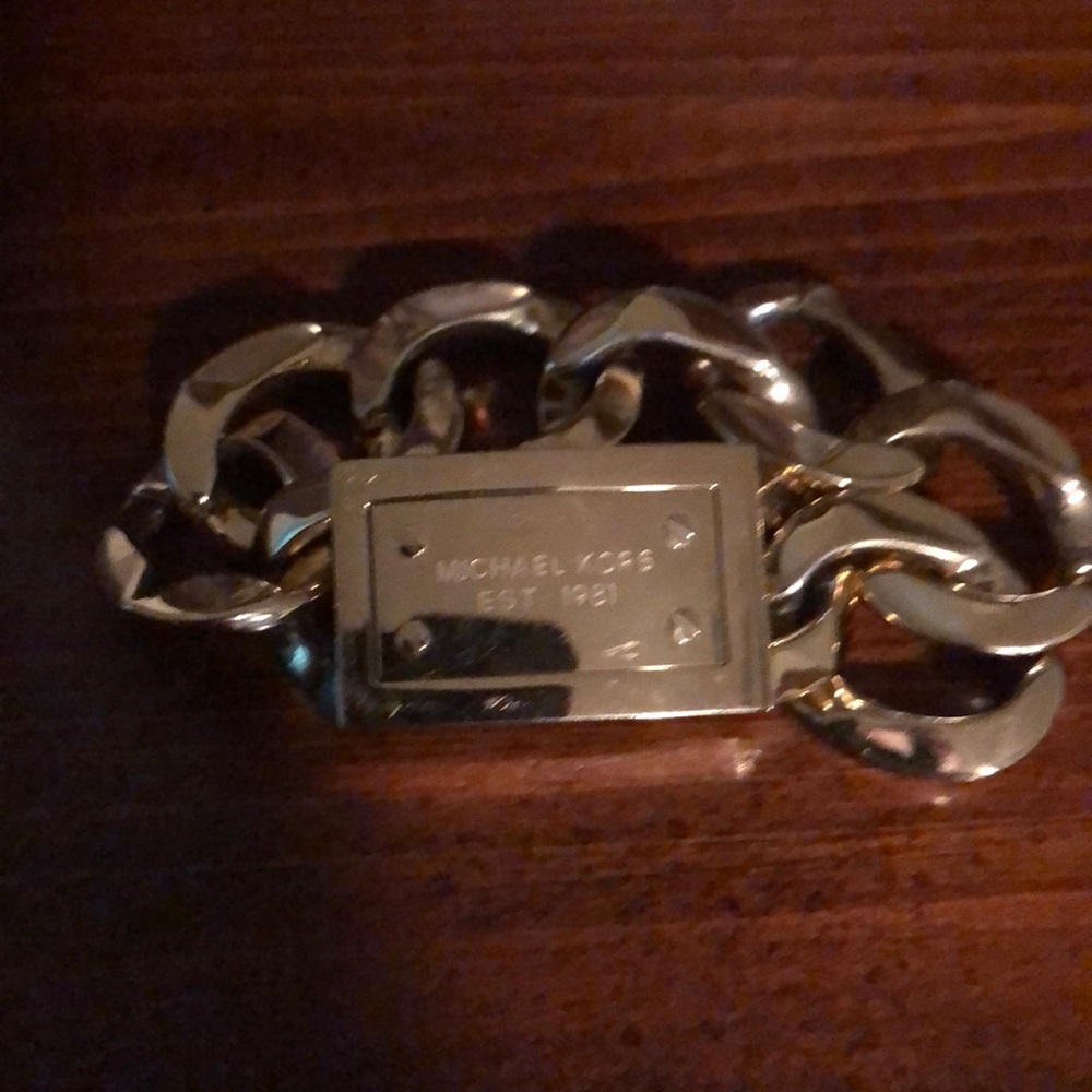 Michael kits gold bracelet
